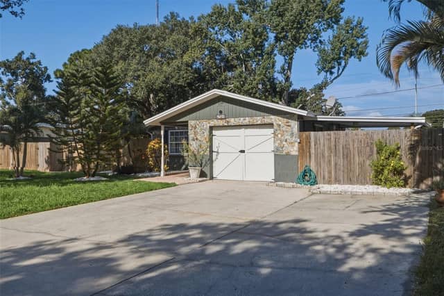 8536 QUAIL RD photo