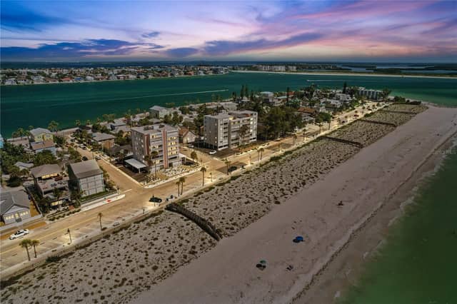 555 GULF WAY #6S photo