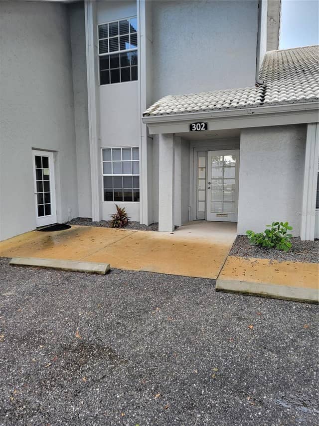 1521 TAMIAMI TRL S #2A photo
