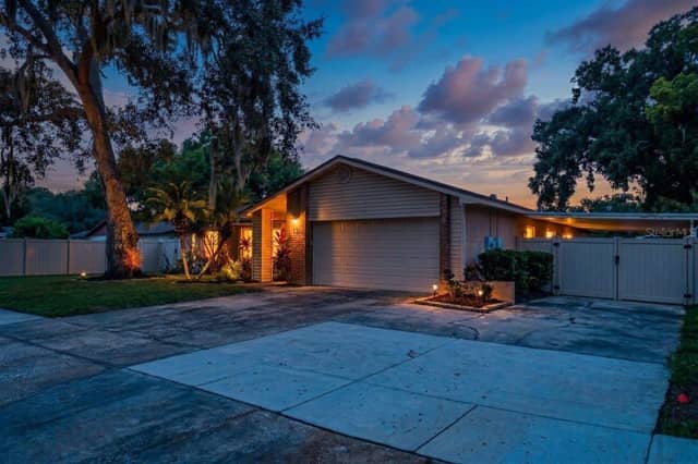 613 PINE FOREST DR photo