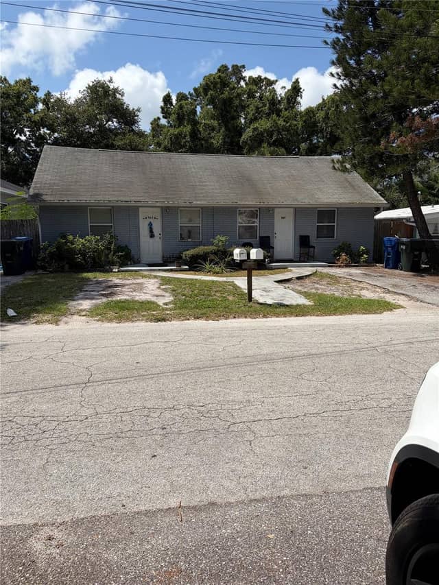 905 BEVERLY AVE photo