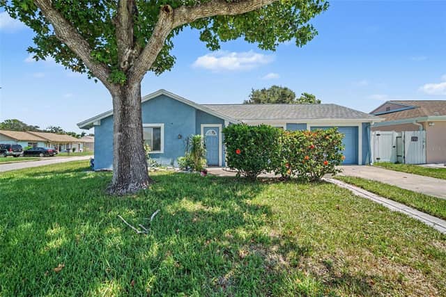 3640 LANDALE DR photo