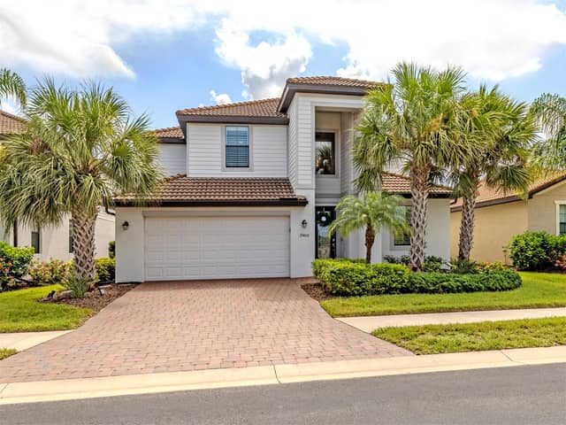 19408 BLUFF DR photo