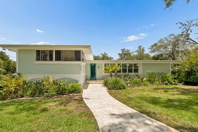 904 BAYSHORE DR photo