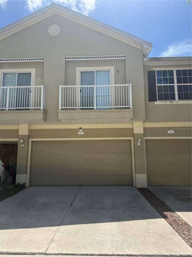 6730 EAGLE FEATHER DR photo