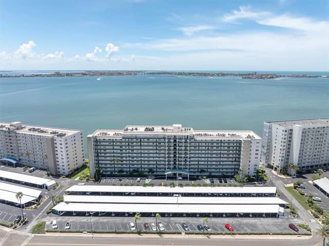 6020 SHORE BLVD S #412 photo