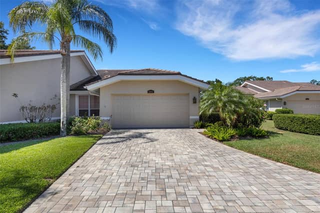 4044 PENSHURST PARK photo