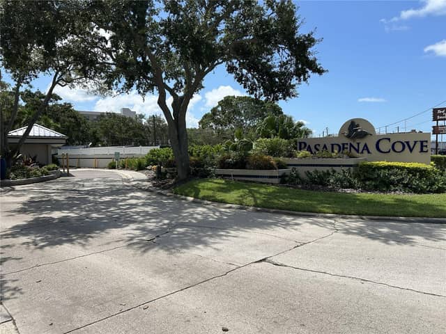 1316 PASADENA AVE S #102 photo