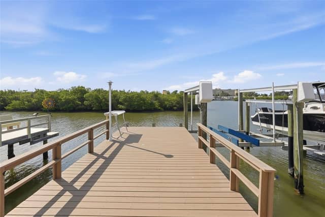 280 BOCA CIEGA POINT BLVD S photo