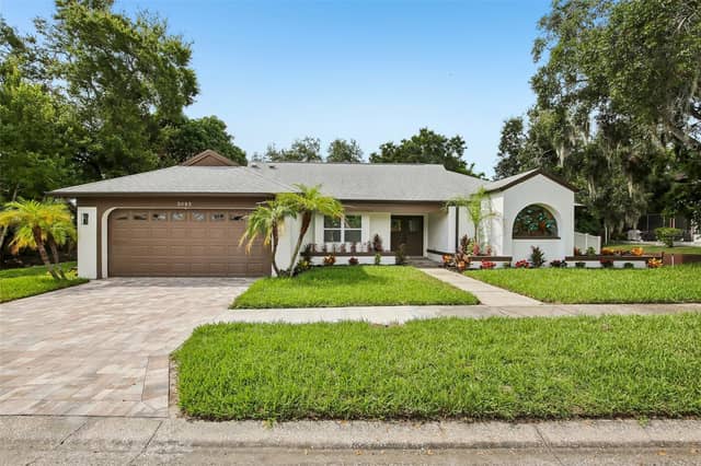 3093 CREST DR photo