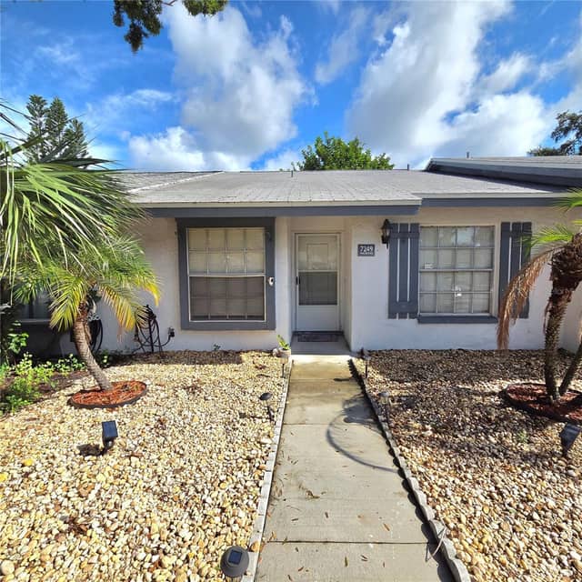 7249 PARKSIDE VILLAS DR N photo