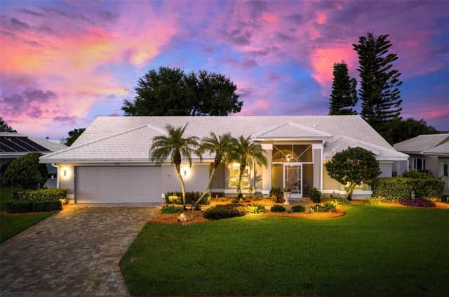 512 WARWICK DR photo