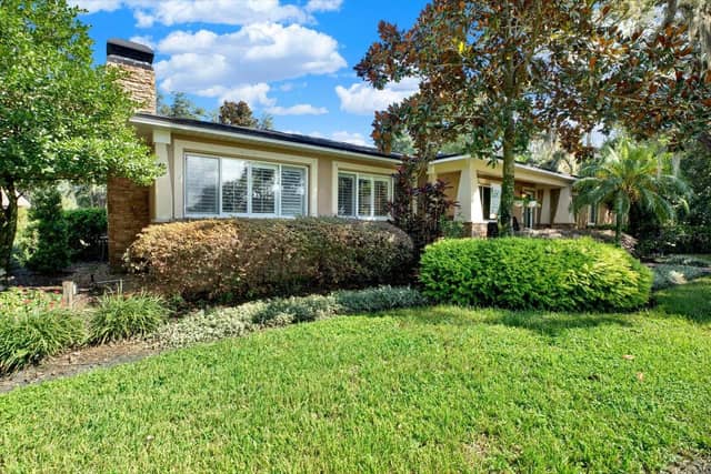 302 BELLE TERRE AVE photo
