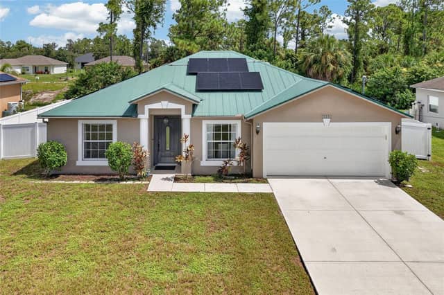 1406 WOODCREST LN photo