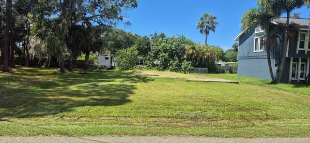 7131 OAKWOOD DR photo