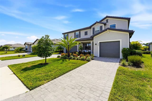 4886 SEAFOAM TRL photo