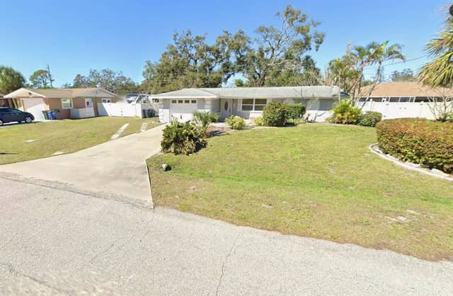 360 FOXGLOVE RD photo