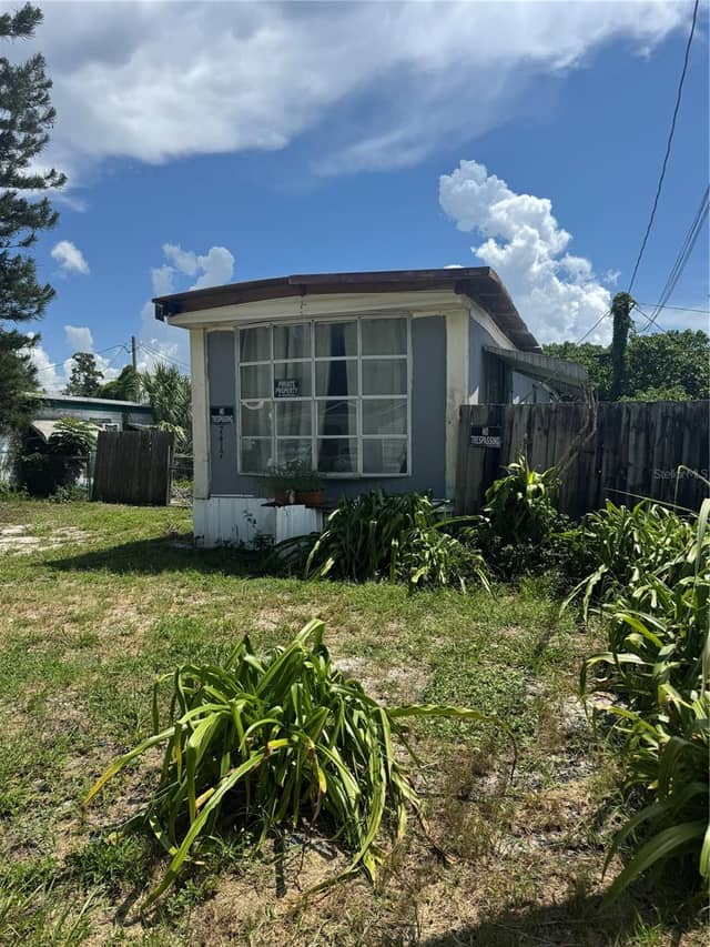 Home photo