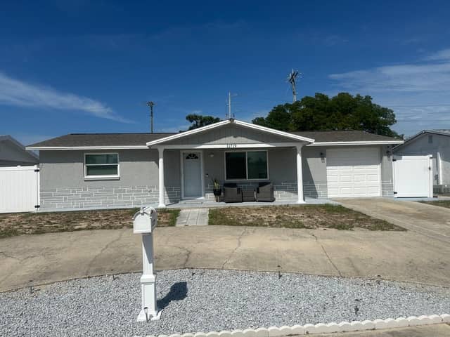 11719 ENTERPRISE DR photo