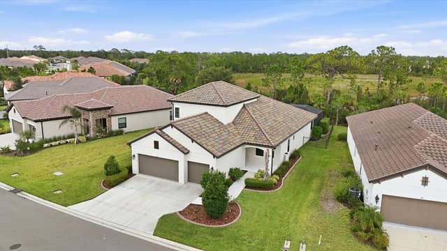 425 ARIANO AVE photo