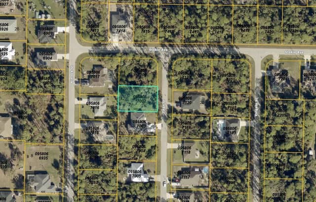 Lot 2 TITAN ST photo