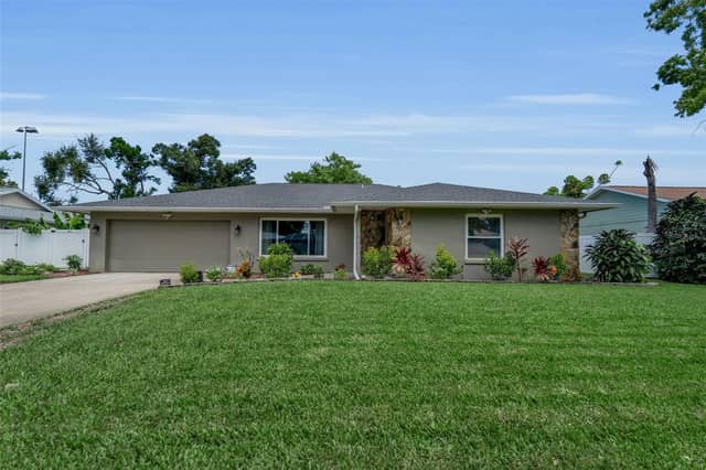 5210 36TH AVENUE CIR W photo
