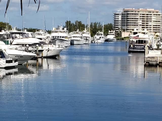2600 HARBOURSIDE DR #I-12 photo