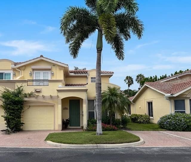 1140 BEACHCOMBER CT #11 photo