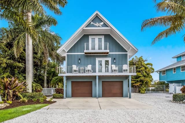 322 TARPON ST photo