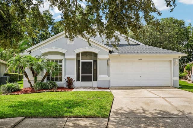5854 COUNT TURF LN photo