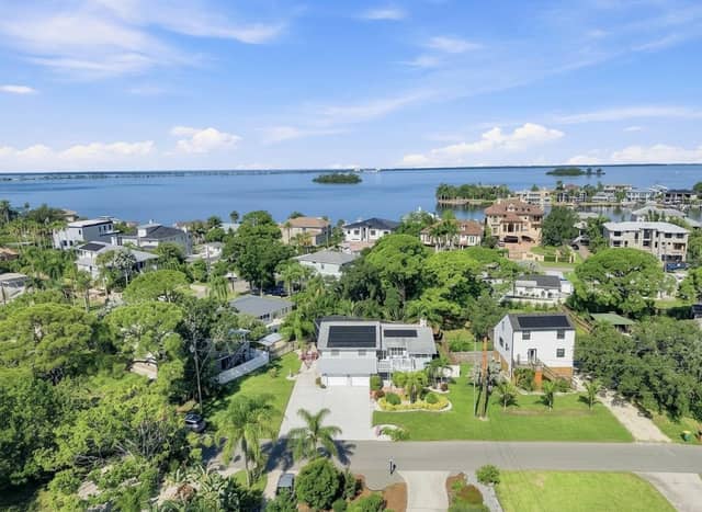 201 LAGOON DR photo