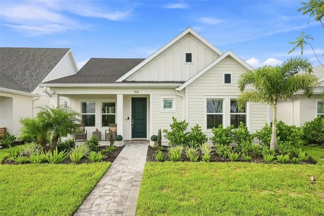 7618 SEAFLOWER PKWY photo