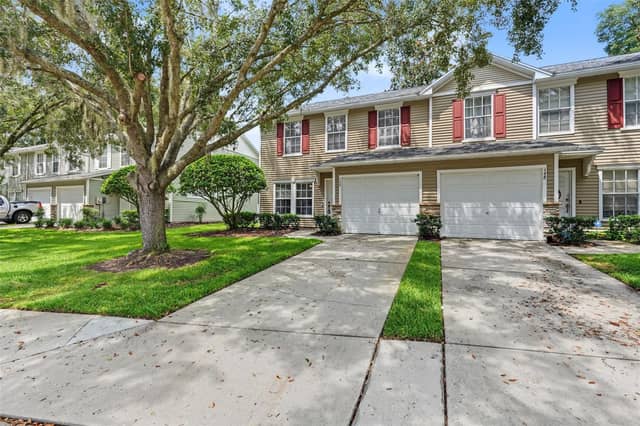 150 SAWTOOTH DR photo