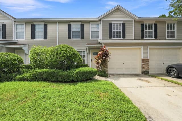 13158 THOROUGHBRED LOOP photo