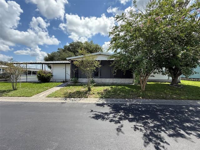 3022 SHORT LEAF ST photo