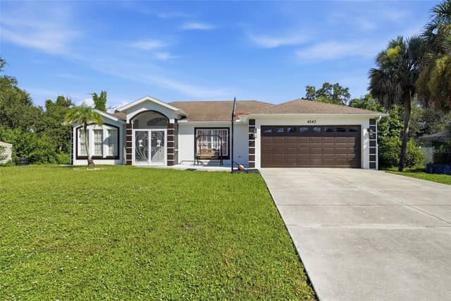 4543 OAKLEY RD photo
