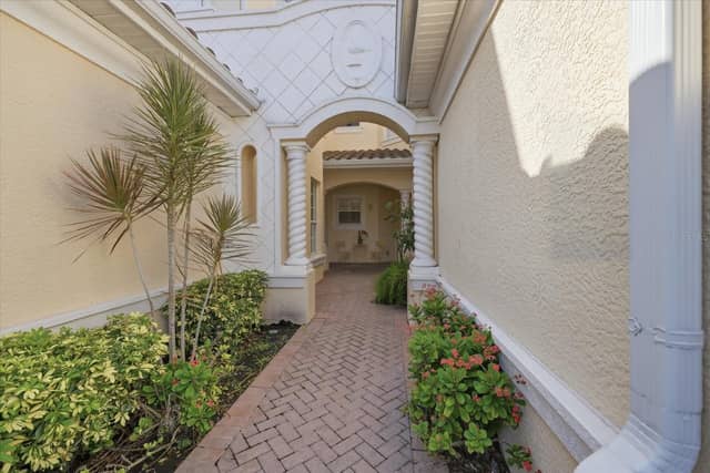 703 TRIANO CIR #703 photo