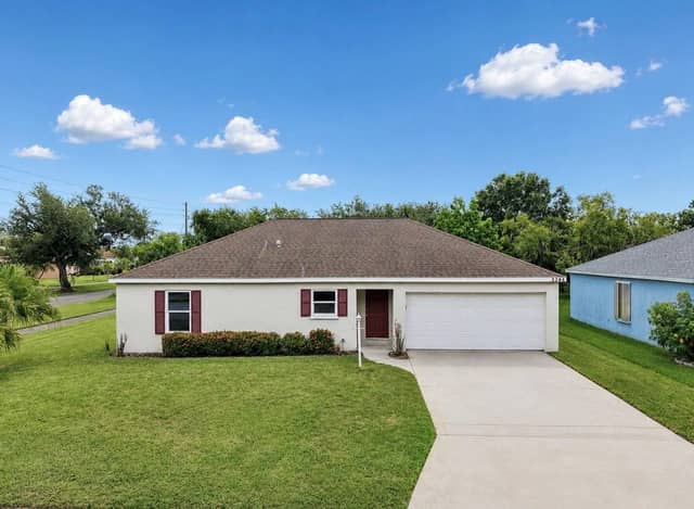 3244 6TH AVE W photo