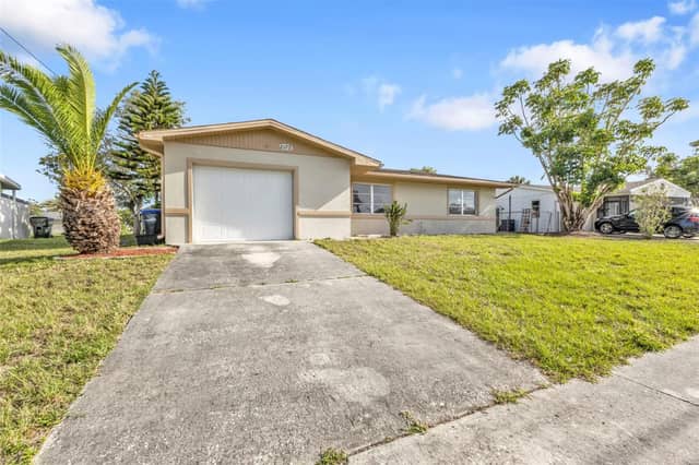 8172 TRIONFO AVE photo