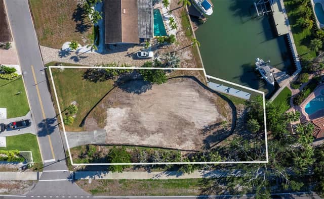 500 OUTRIGGER LN photo