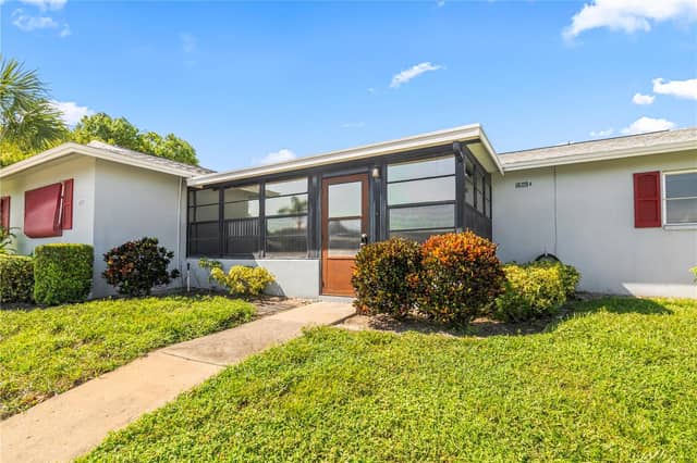 1609 WHITEBRIDGE DR #A photo