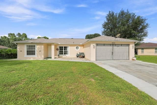 7570 CROCK AVE photo
