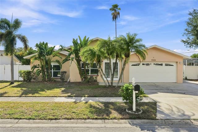 9500 118TH LN photo