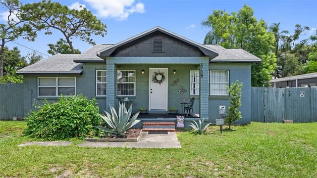 8709 EL PORTAL DR photo