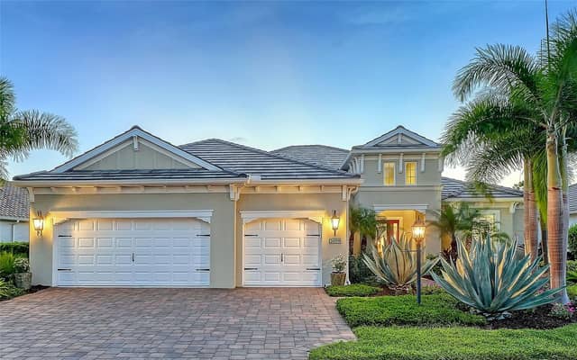 26599 RAPHIS ROYALE BLVD photo