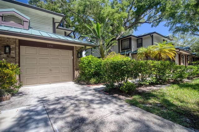 1490 MAHOGANY LN #706 photo