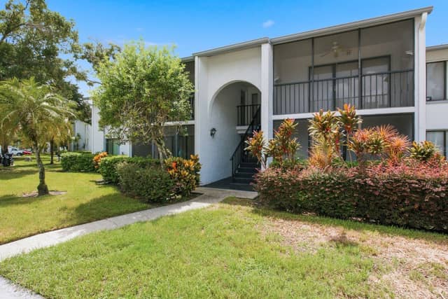 1345 PINE RIDGE CIR E #A2 photo