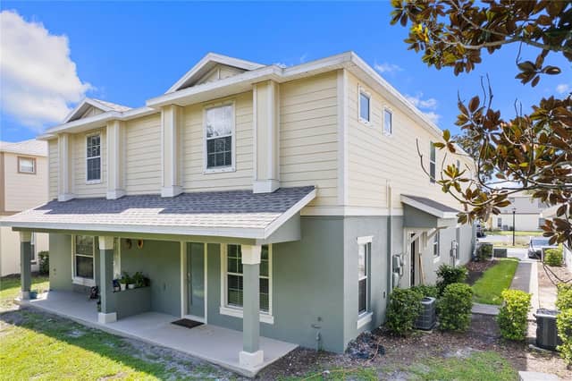 4652 CHATTERTON WAY photo
