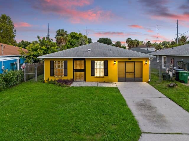 2612 E 9TH AVE photo