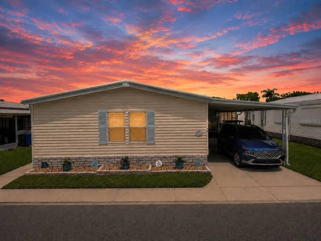 56 PELICAN DR S photo